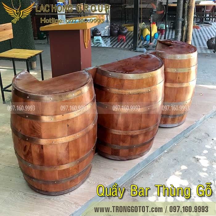 QUẦY BAR BẰNG THÙNG GỖ SỒI QUẦY BAR BẰNG THÙNG GỖ SỒI
