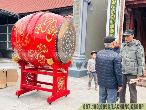 trống gỗ đình làng